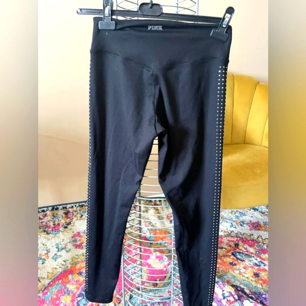 Pink active sparkle ✨️ detailed leggings size small Victoria secret Vs